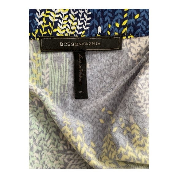 BCBGMaxAzria Adelle Floral Long Sleeve Dress Wrap Dress - Picture 4 of 5